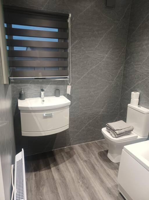 Beautiful Masons Hideaway Studio Apartment بريدجيند المظهر الخارجي الصورة